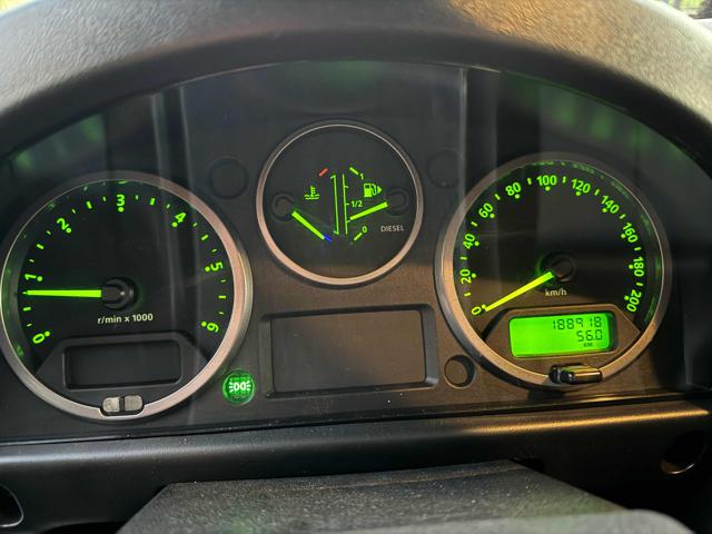 LAND ROVER Defender usata, con Trazione integrale