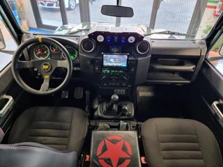 LAND ROVER Defender usata, con Lettore CD