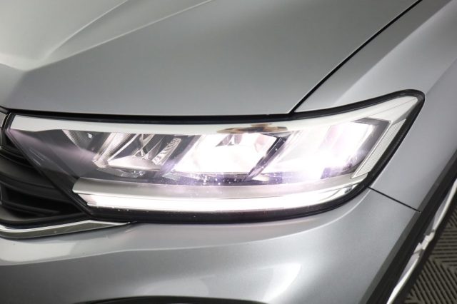VOLKSWAGEN T-Roc usata 7