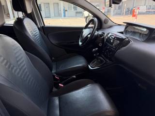 LANCIA Ypsilon usata, con Airbag testa