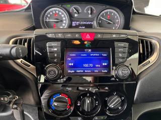 LANCIA Ypsilon usata, con Servosterzo
