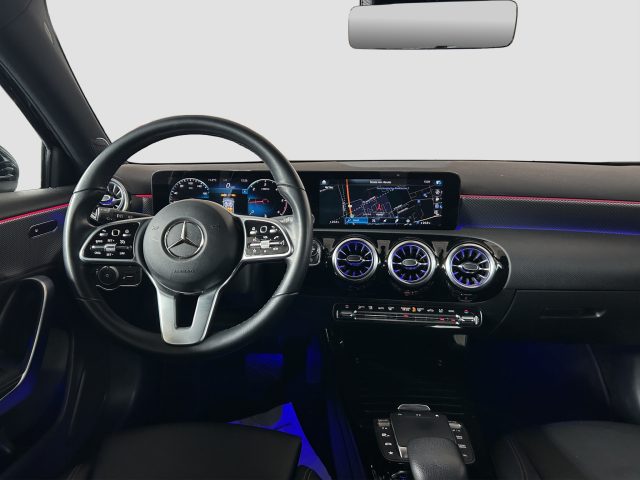 MERCEDES-BENZ A 180 usata 11