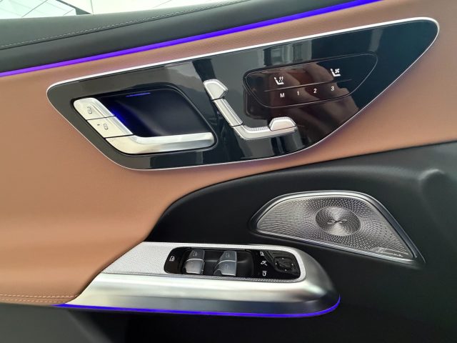 MERCEDES-BENZ E 220 usata, con Sistema di navigazione
