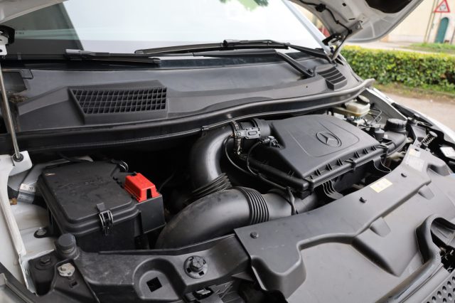 MERCEDES-BENZ Vito usata 88
