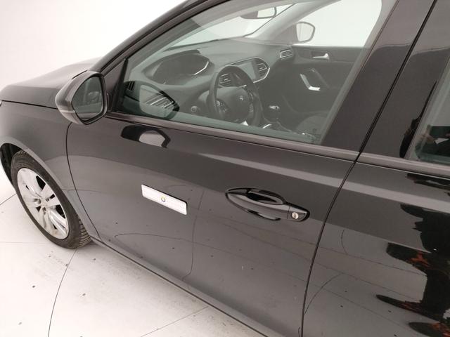 PEUGEOT 308 usata 60