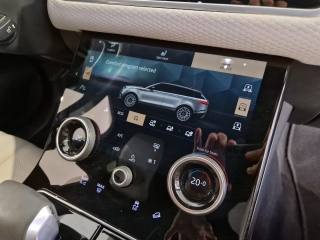 LAND ROVER Range Rover Velar usata, con Sedili riscaldati