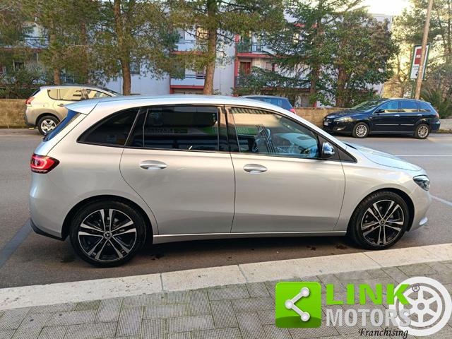 MERCEDES-BENZ B 180 usata, con Cronologia tagliandi