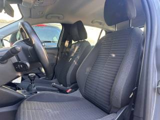 PEUGEOT 208 usata, con Alzacristalli elettrici