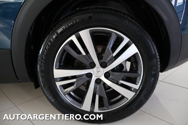 PEUGEOT 3008 usata, con Volante multifunzione