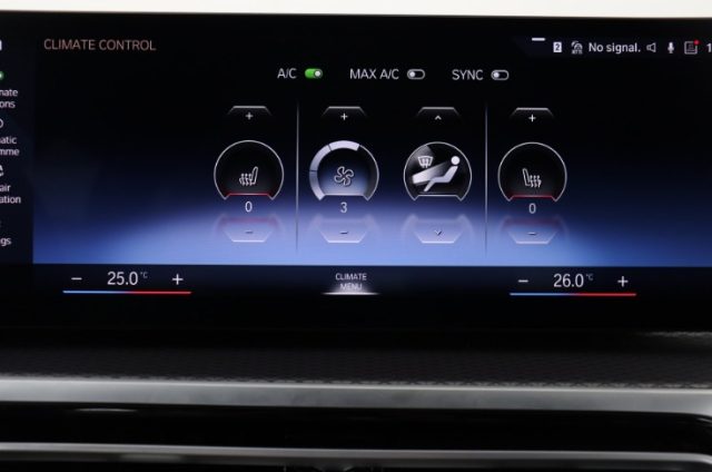 BMW 330 usata, con USB