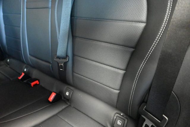 MERCEDES-BENZ GLC 220 usata 47