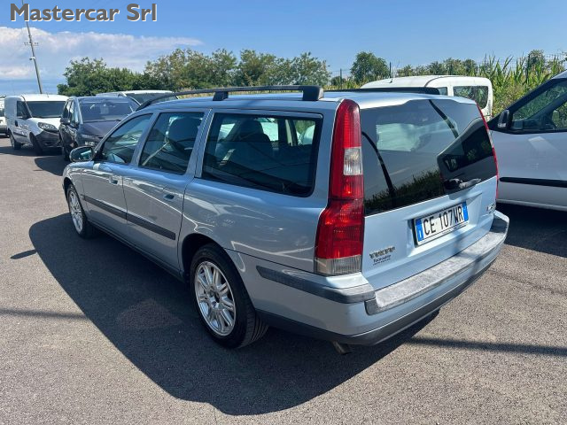 VOLVO V70 usata, con Autoradio