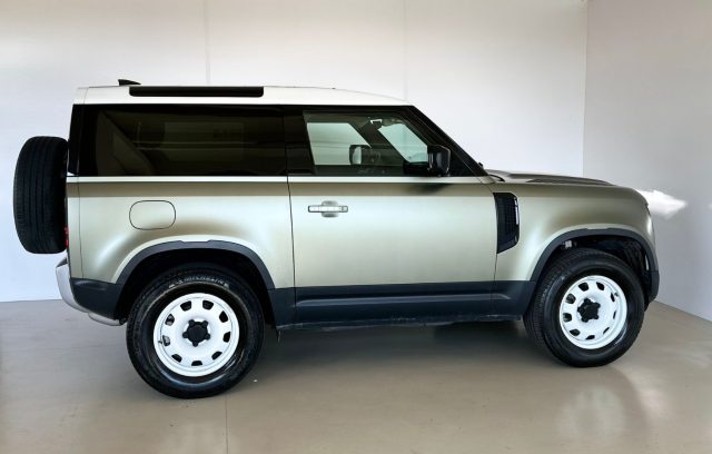 LAND ROVER Defender usata, con Autoradio