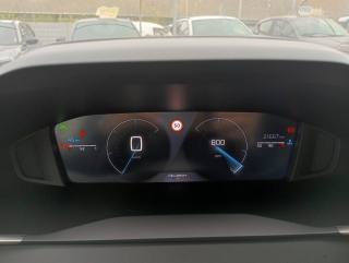 PEUGEOT 2008 usata, con Autoradio