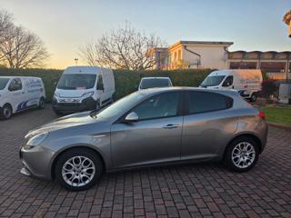 ALFA ROMEO Giulietta usata, con Airbag Passeggero