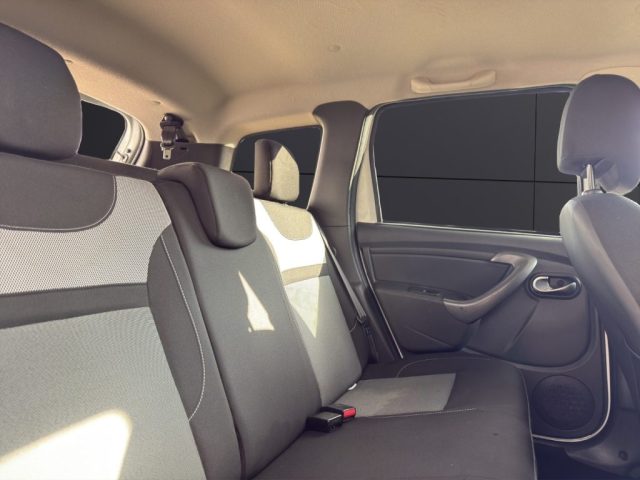 DACIA Duster usata, con USB