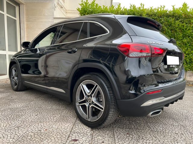 MERCEDES-BENZ GLA 200 usata 4