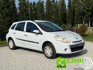 RENAULT Clio 1.2 16V SporTour