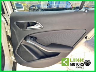 MERCEDES-BENZ GLA 200 usata 35
