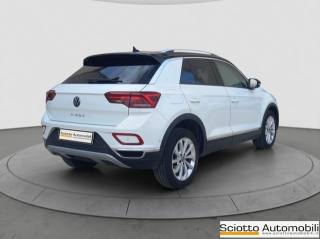 VOLKSWAGEN T-Roc usata, con Cerchi in lega