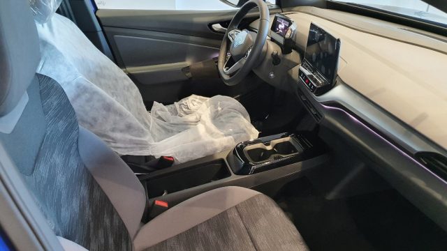 VOLKSWAGEN ID.4 usata, con Climatizzatore