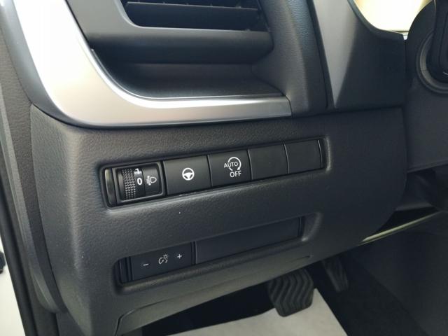 NISSAN Qashqai usata, con Volante multifunzione