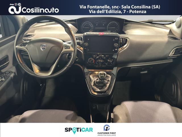 LANCIA Ypsilon usata, con Fendinebbia