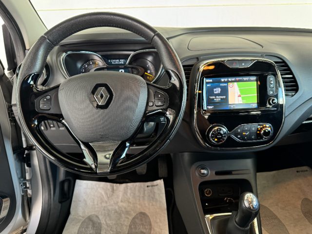 RENAULT Captur usata 19