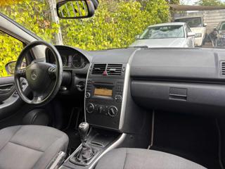 MERCEDES-BENZ A 180 usata, con Boardcomputer
