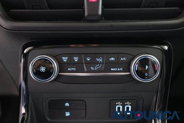 FORD EcoSport usata, con Bluetooth