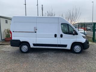 PEUGEOT Boxer usata, con Autoradio