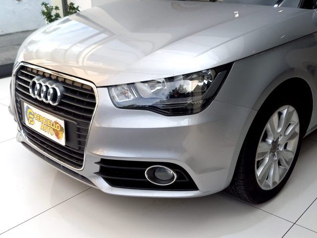 AUDI A1 usata, con Autoradio