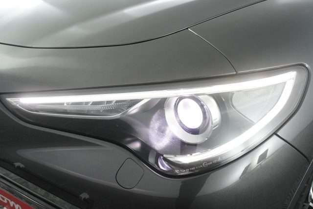 ALFA ROMEO Stelvio usata 13