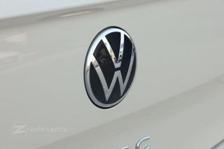 VOLKSWAGEN T-Roc usata, con Isofix