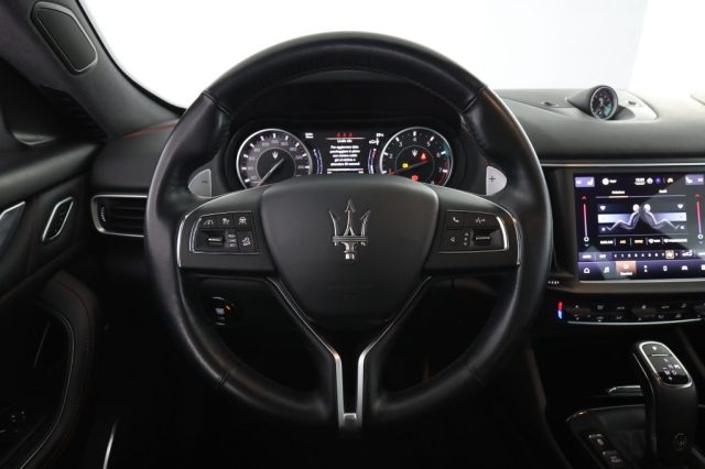 MASERATI Levante usata 4