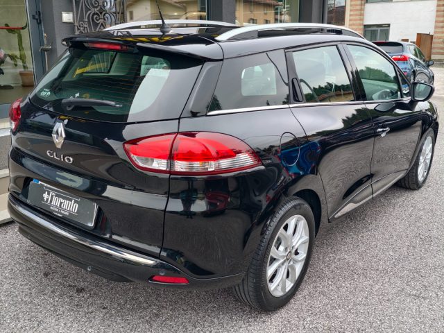 RENAULT Clio usata, con Alzacristalli elettrici