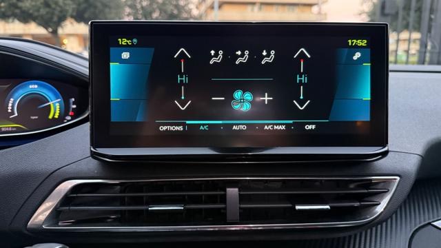 PEUGEOT 3008 usata, con Controllo automatico clima