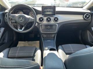 MERCEDES-BENZ CLA 200 usata, con Controllo trazione