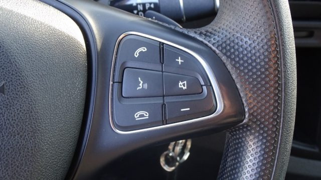 MERCEDES-BENZ Vito usata 86