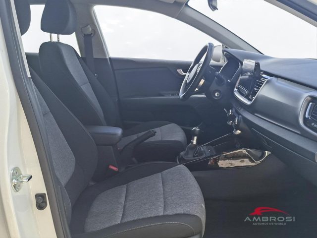KIA Stonic usata 10