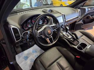 PORSCHE Cayenne usata, con Fari Xenon