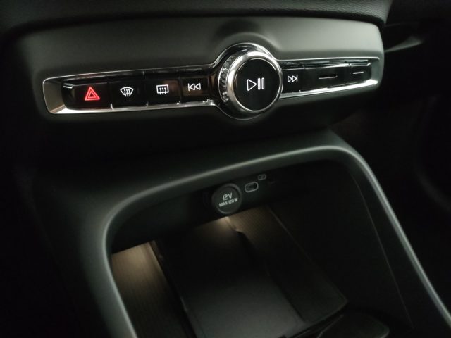 VOLVO XC40 usata, con Vetri oscurati