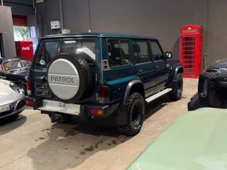 NISSAN Patrol usata, con Autoradio