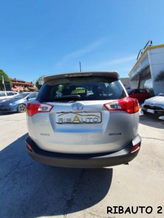 TOYOTA RAV 4 usata, con Alzacristalli elettrici