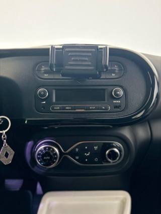 RENAULT Twingo usata 12