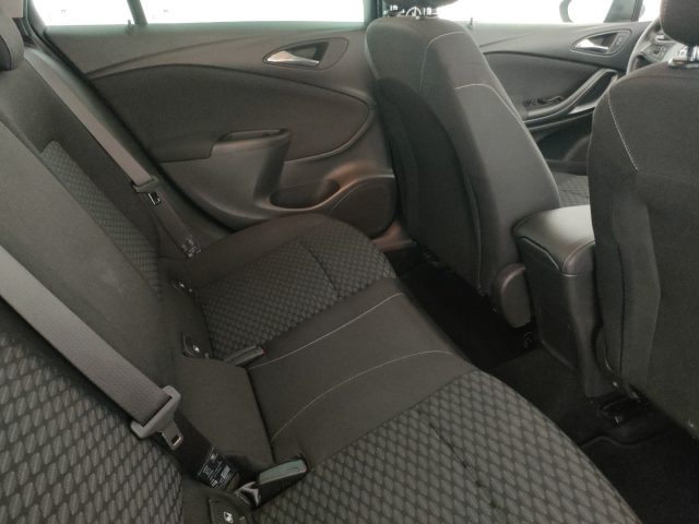 OPEL Astra usata, con Controllo automatico clima