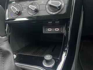 VOLKSWAGEN T-Cross usata 29