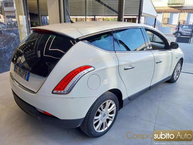 LANCIA Delta usata, con Cerchi in lega