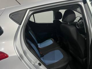 HYUNDAI i10 usata, con Chiusura centralizzata