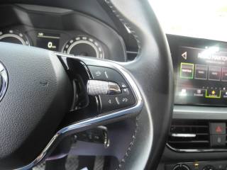 SKODA Kamiq usata, con Apple CarPlay